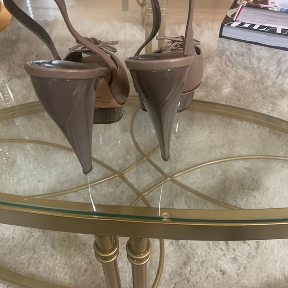 shoes - Picture 5 of 6